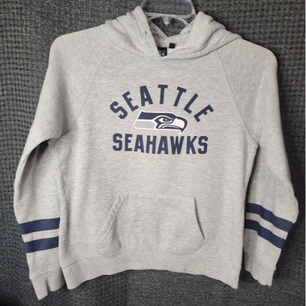 💘Boys Seattle Seahawks Gray with Navy Trim Official NFL Team Apparel   Size M
